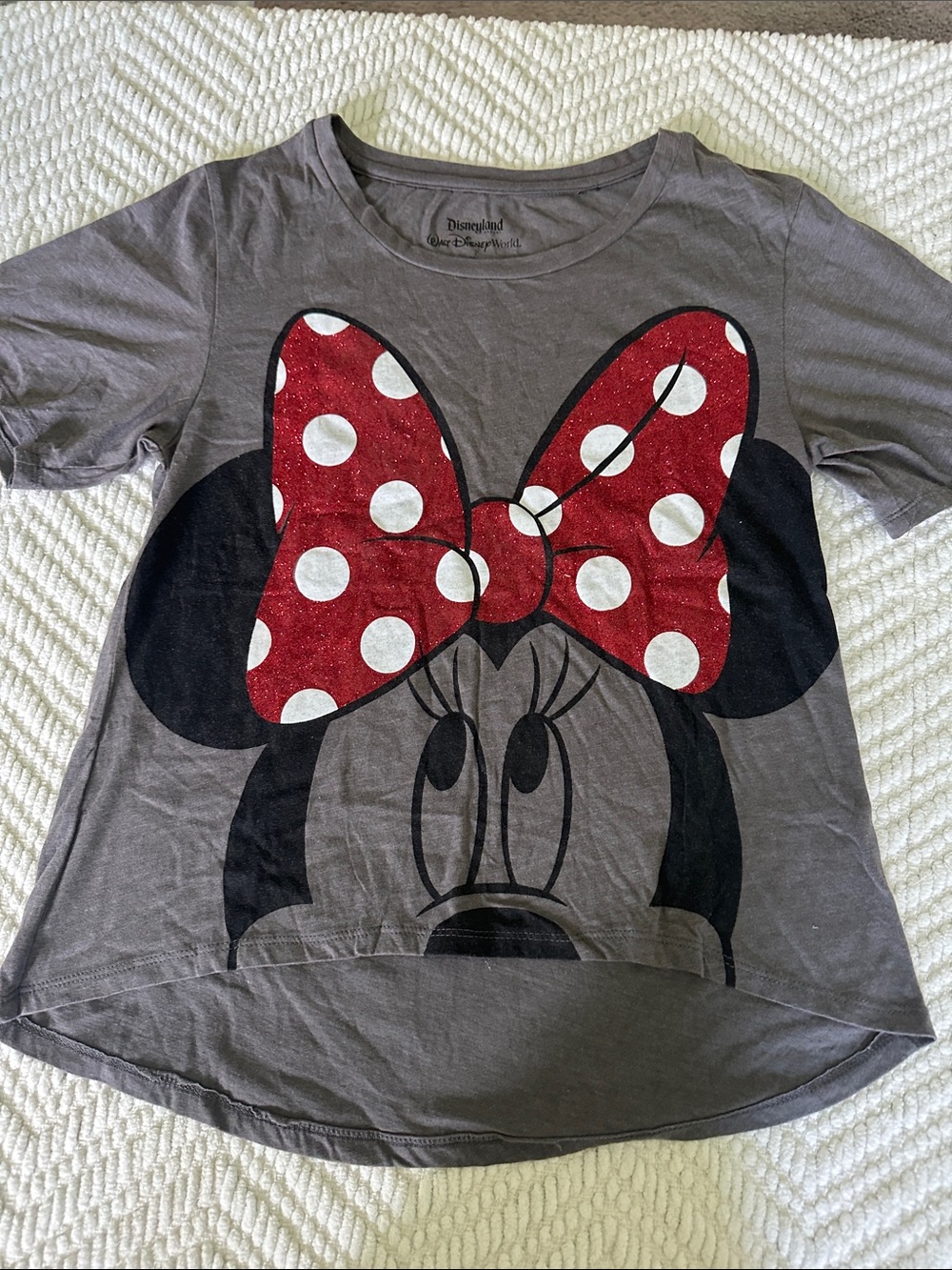 Walt Disney World Minnie Mouse Tee Polka Dot Bow